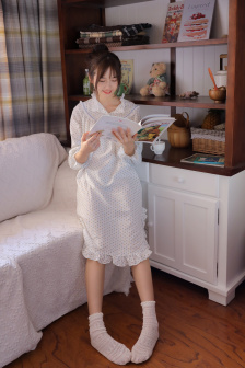 我和小表妺在车上的乱H